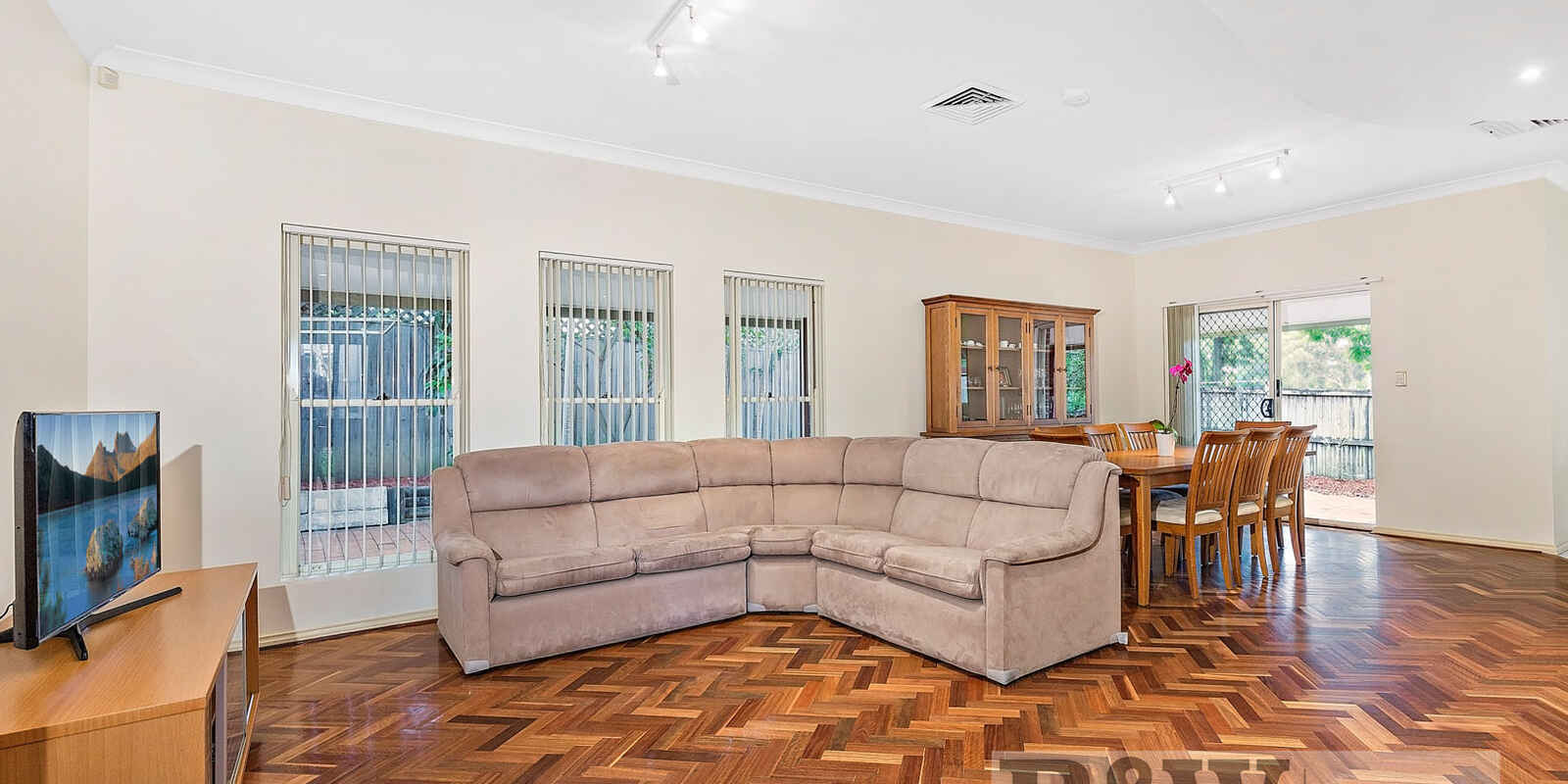 6/5 JERSEY ROAD Strathfield 6/5 JERSEY ROAD Strathfield