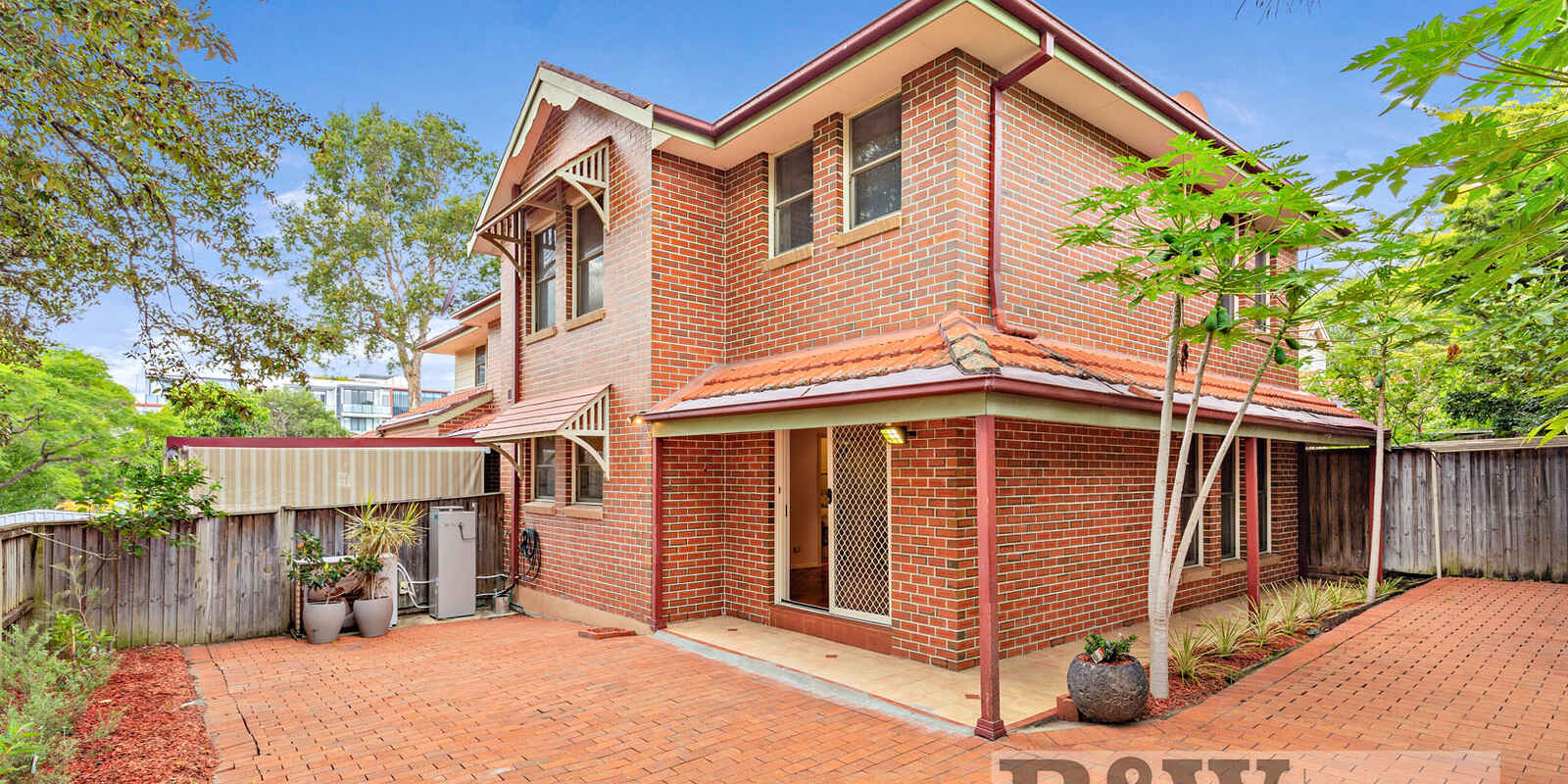 6/5 JERSEY ROAD Strathfield 6/5 JERSEY ROAD Strathfield