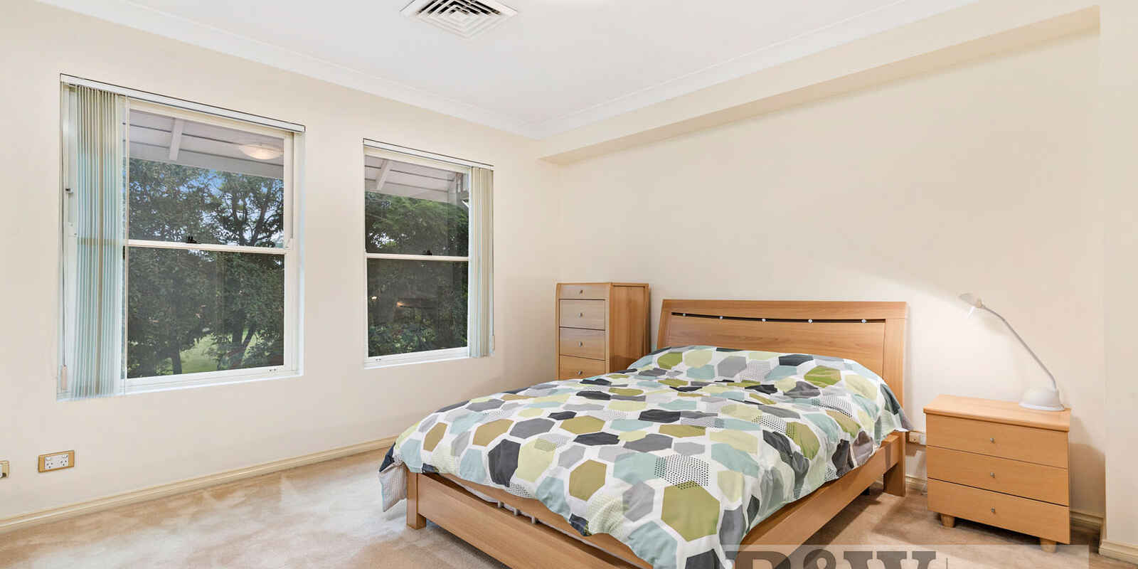 6/5 JERSEY ROAD Strathfield 6/5 JERSEY ROAD Strathfield