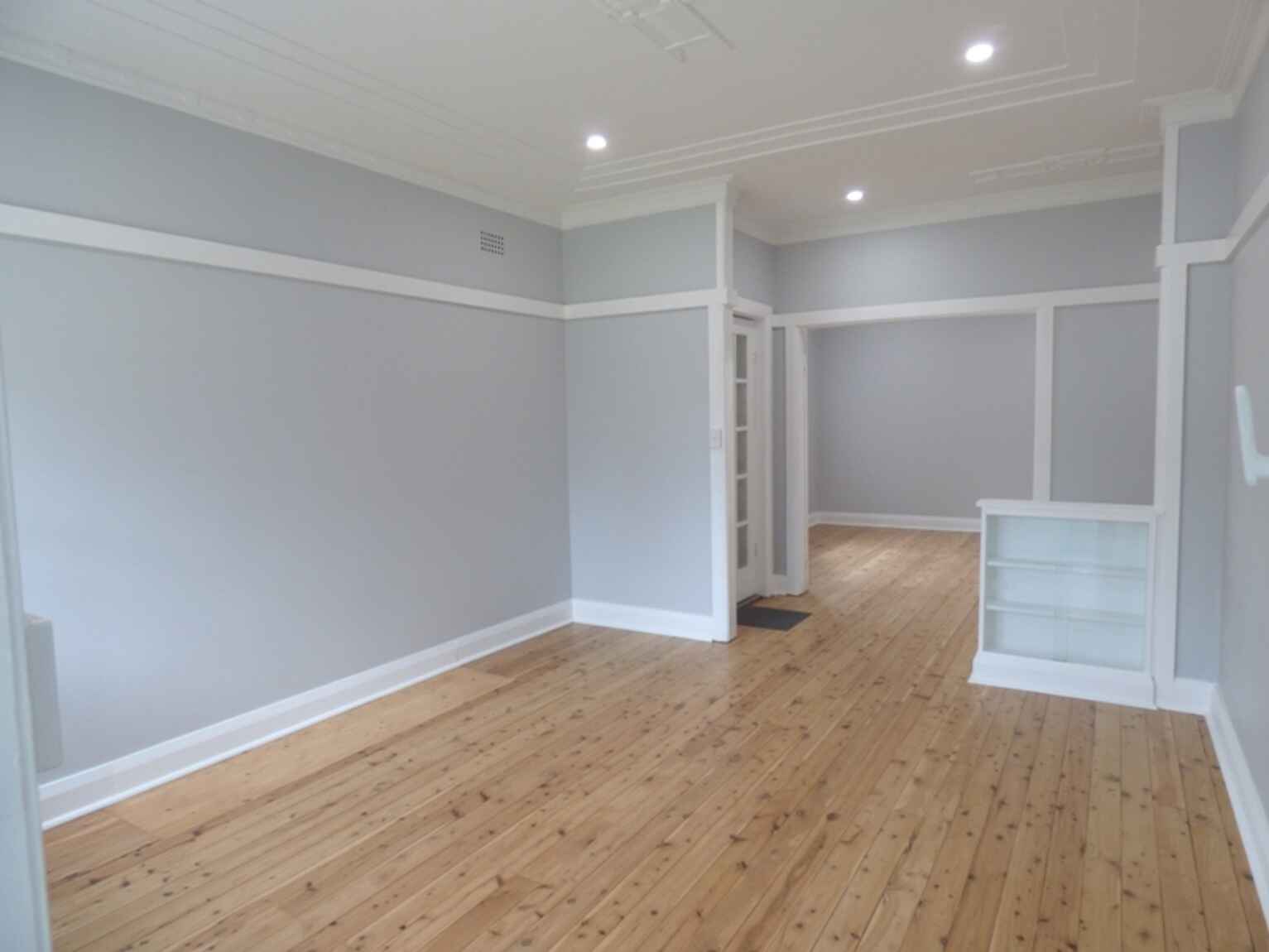 84 CORONATION PARADE Enfield