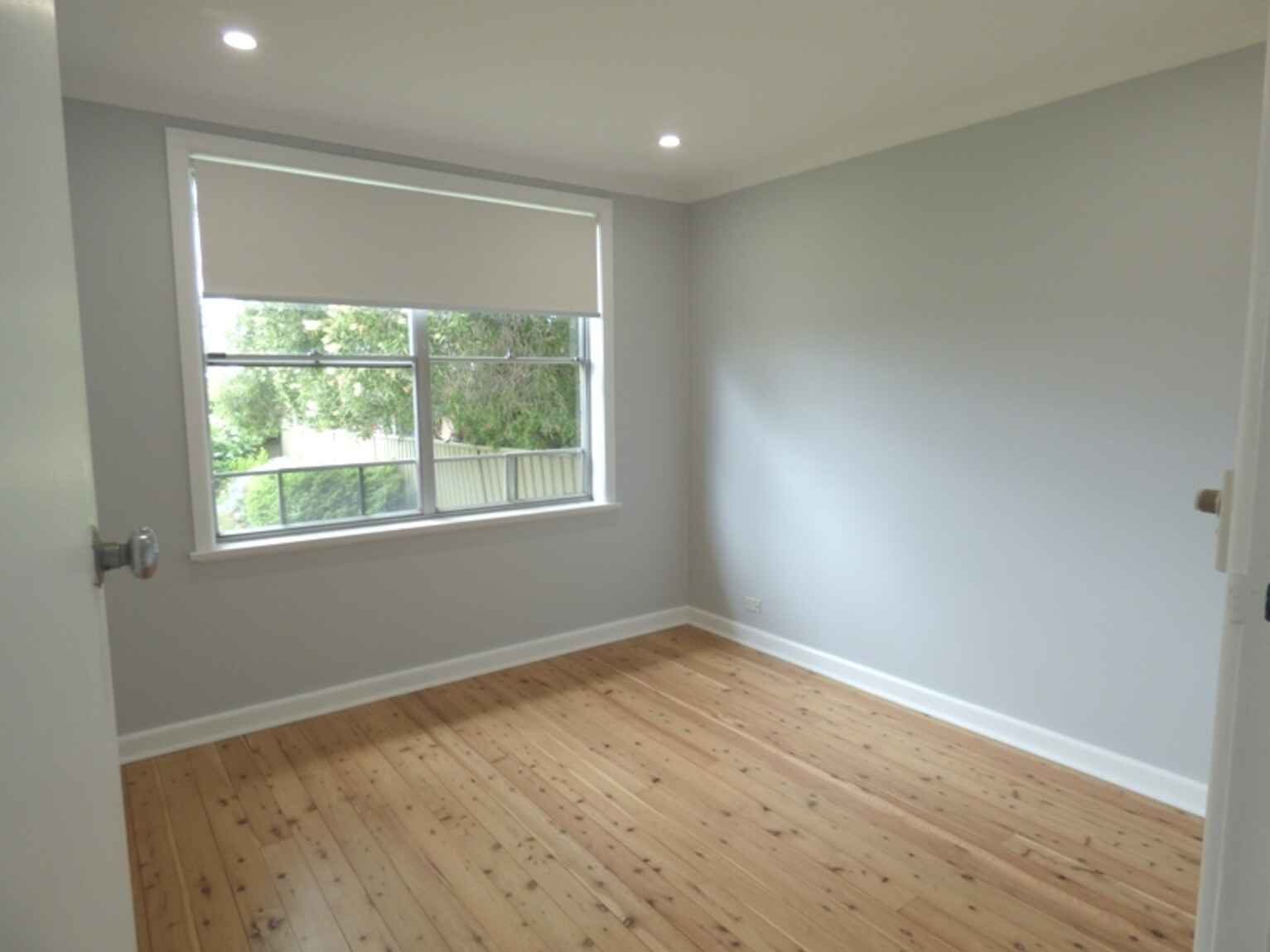 84 CORONATION PARADE Enfield