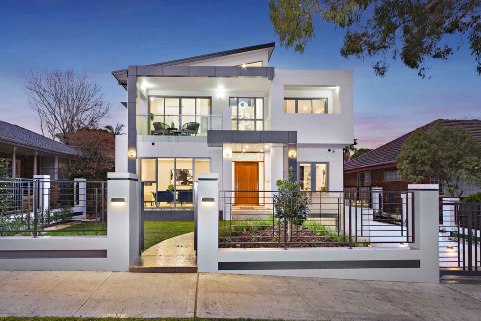 10 CHALMERS ROAD Strathfield 10 CHALMERS ROAD Strathfield