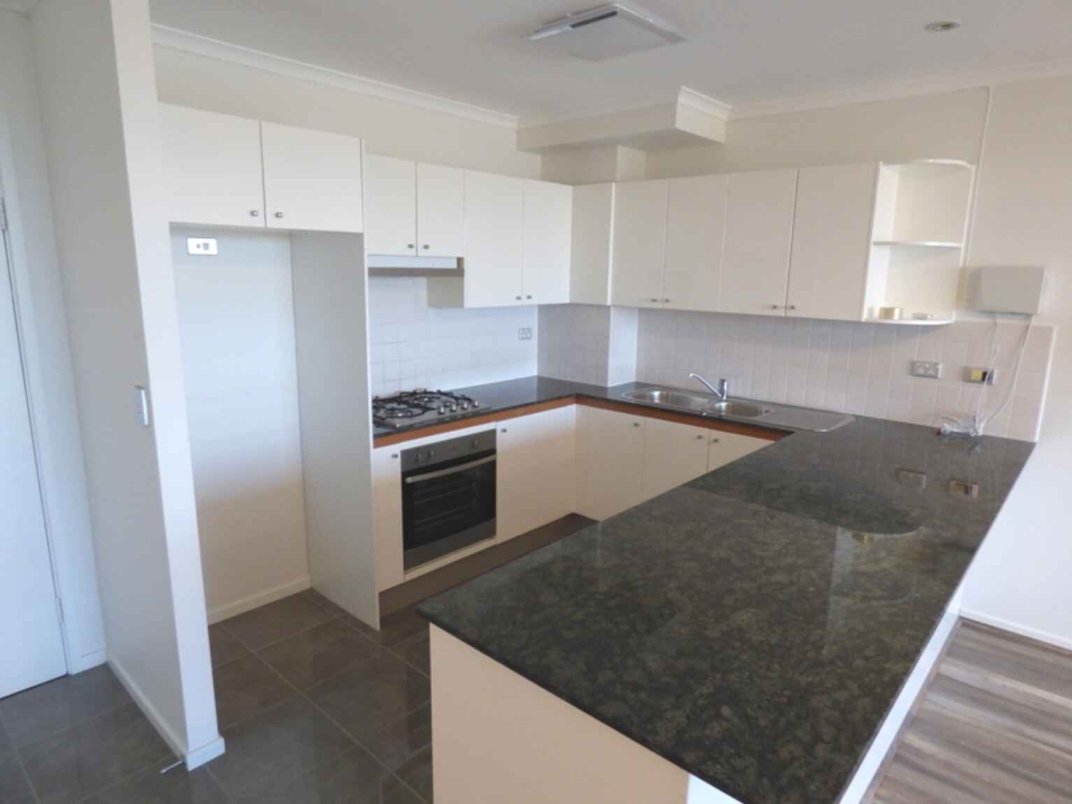 167/14-16 STATION STREET Homebush