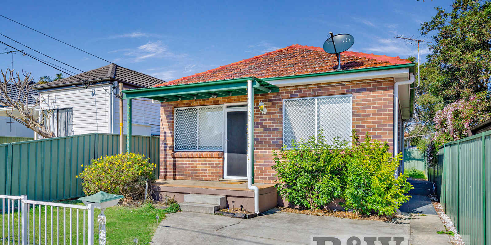 24 WELLS STREET South Granville 24 WELLS STREET South Granville