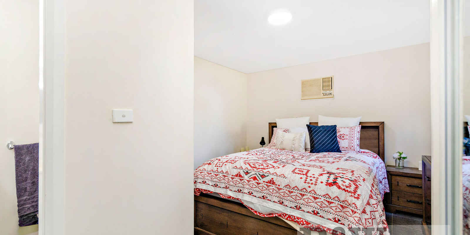 24 WELLS STREET South Granville 24 WELLS STREET South Granville