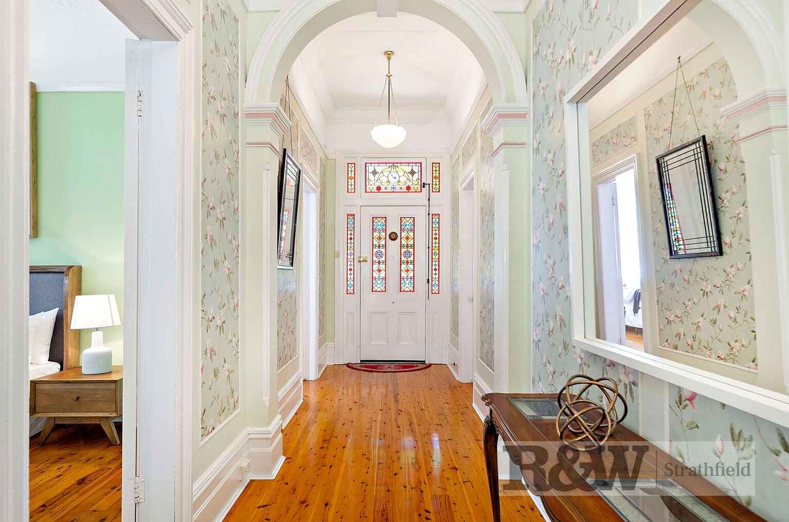 22 MEREDITH STREET Homebush