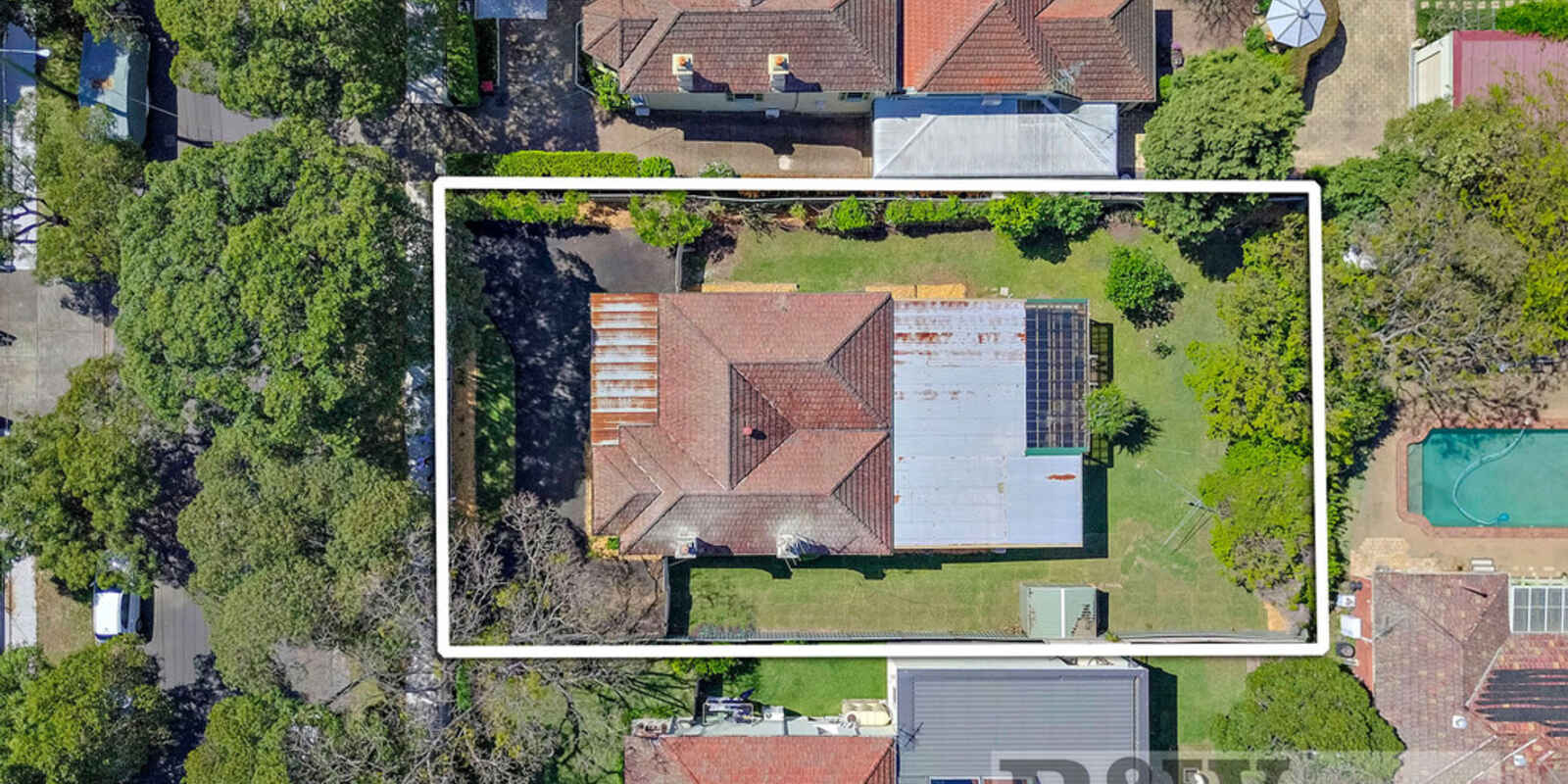 22 MEREDITH STREET Homebush