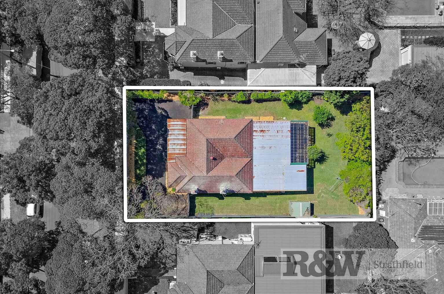 22 MEREDITH STREET Homebush