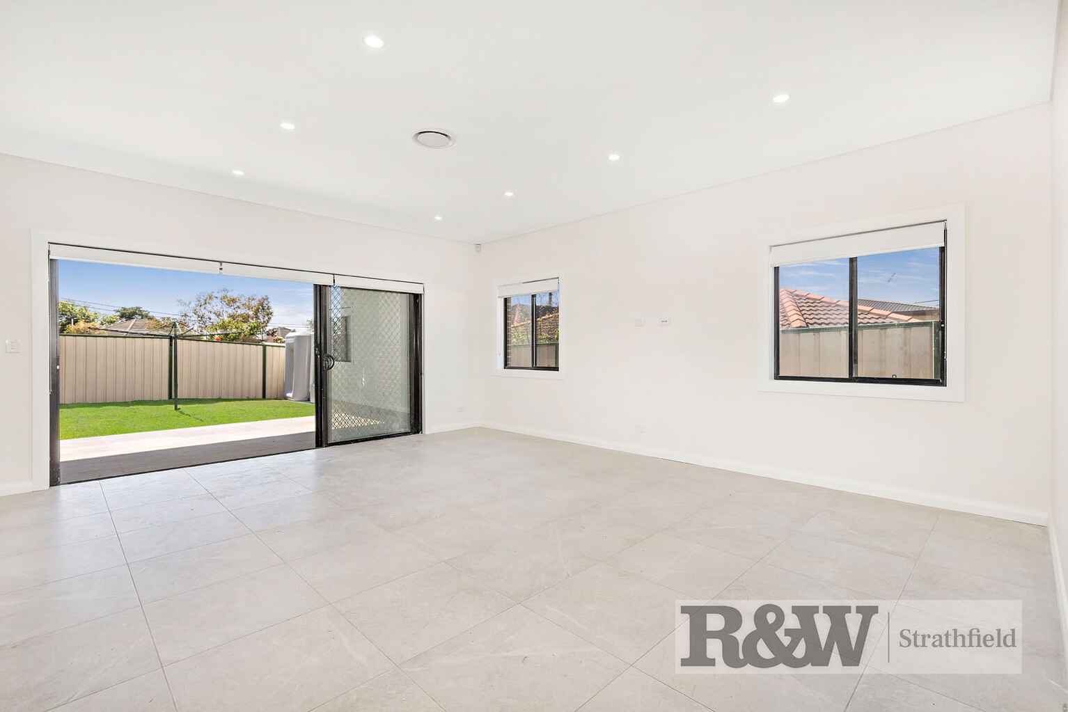 1 BEECHWOOD PLACE Bass Hill