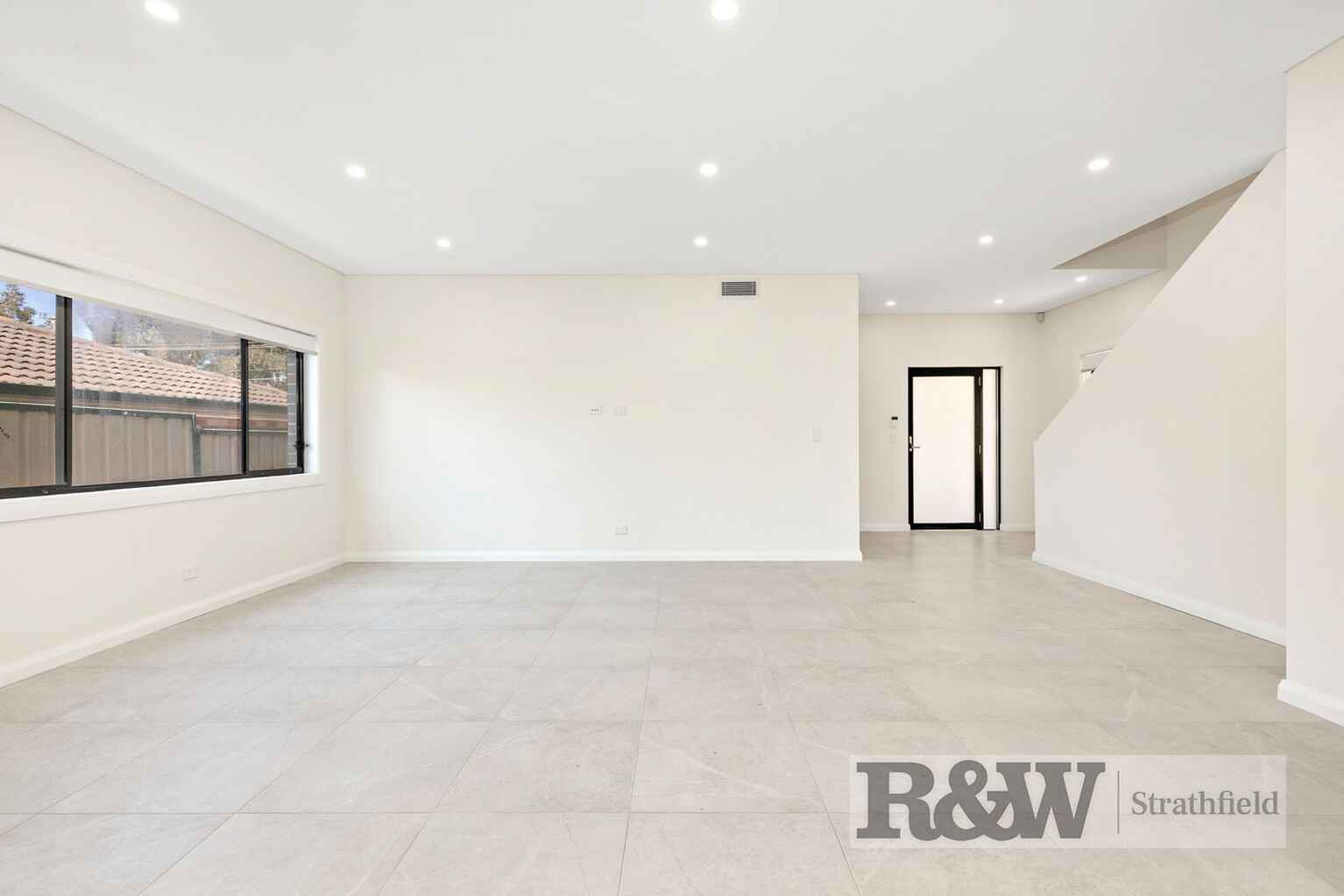 1 BEECHWOOD PLACE Bass Hill