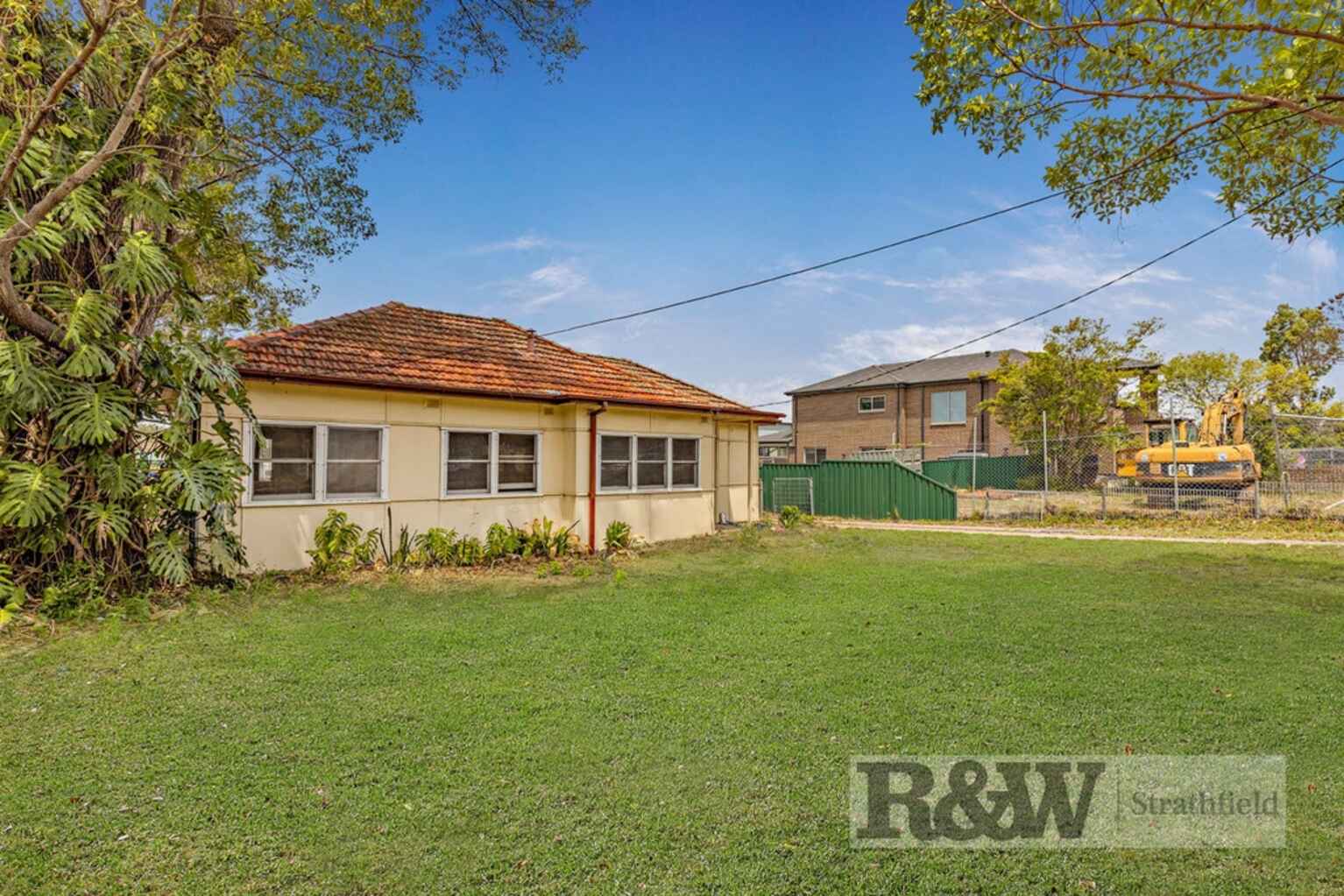 14 WENTWORTH STREET Greenacre 14 WENTWORTH STREET Greenacre