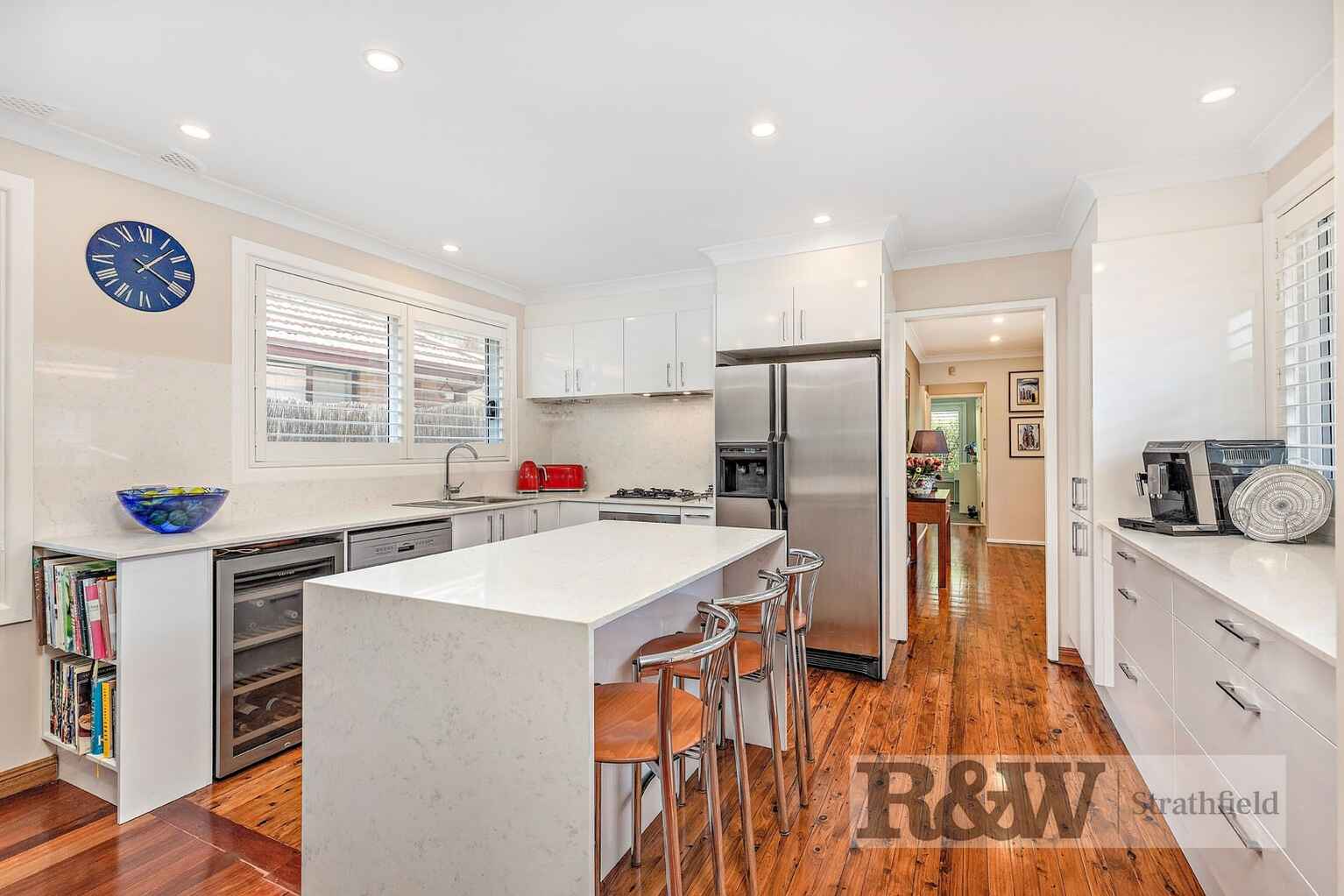 37 FITZGERALD CRESCENT Strathfield 37 FITZGERALD CRESCENT Strathfield