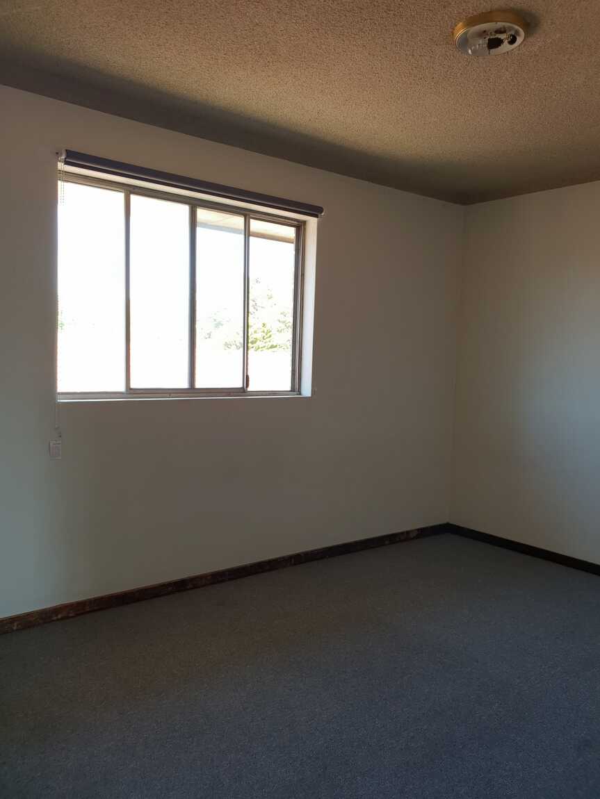 5/8 HAMPSTEAD ROAD Homebush West