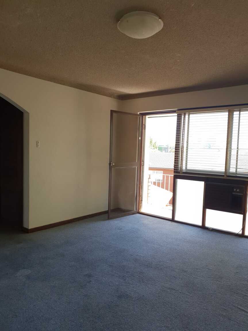 5/8 HAMPSTEAD ROAD Homebush West