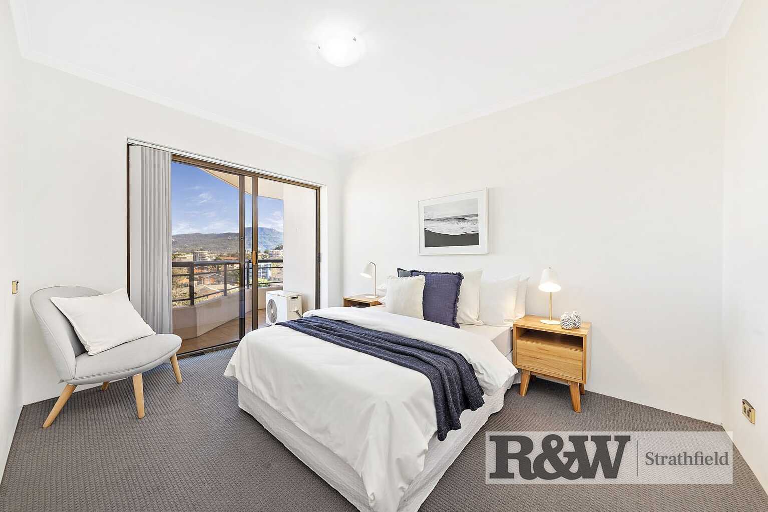 28/8-12 Smith Street Wollongong