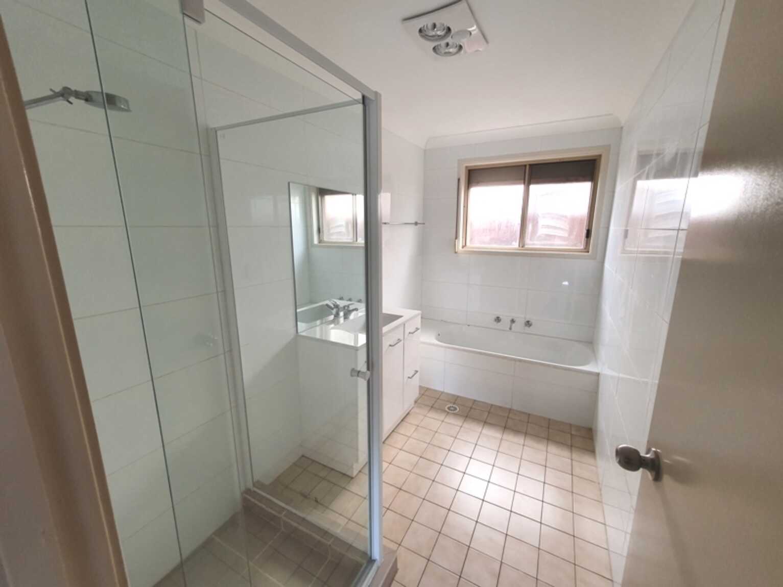 9 MAHOGANY WAY Greenacre