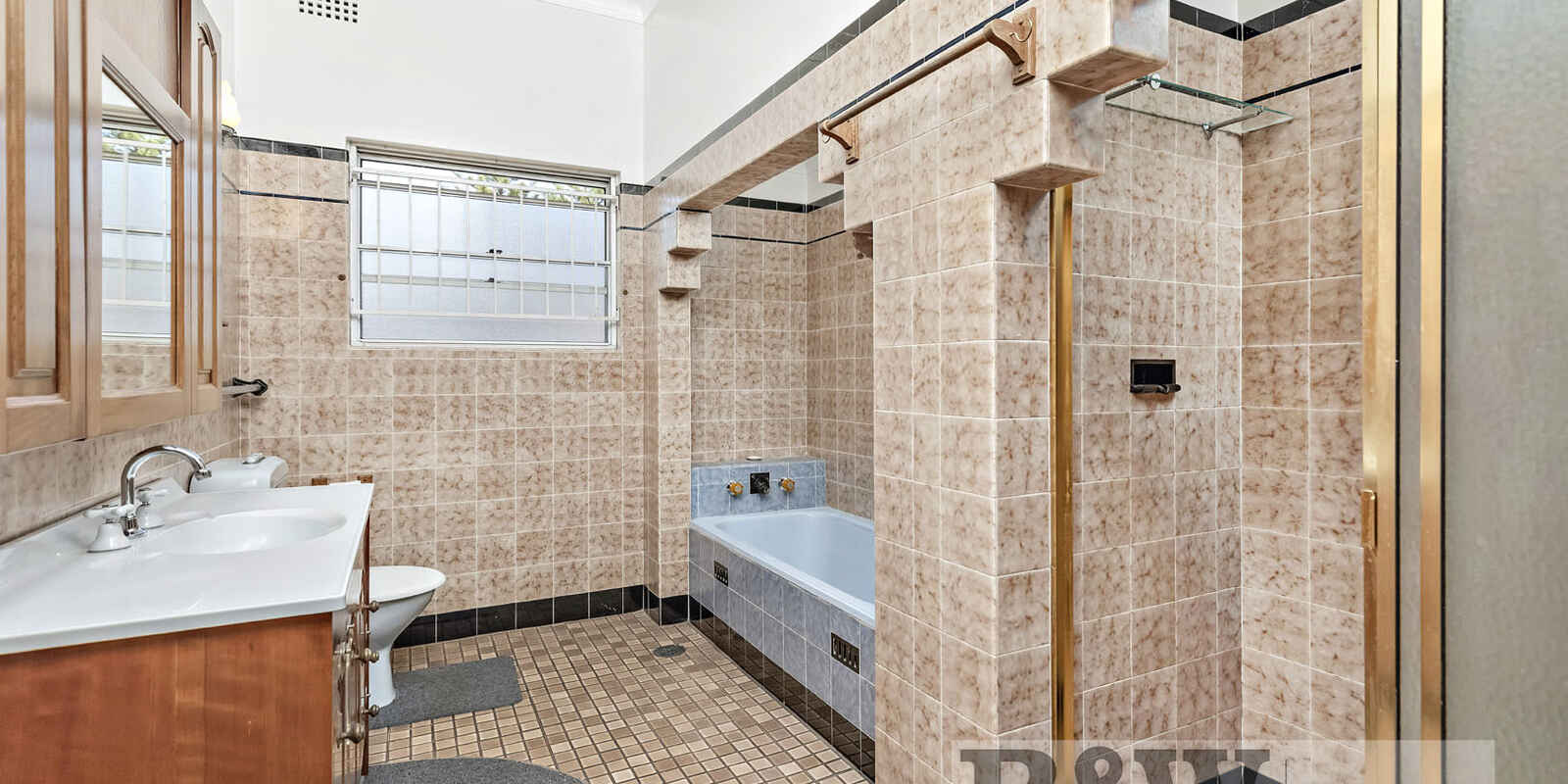 31 FITZGERALD CRESCENT Strathfield