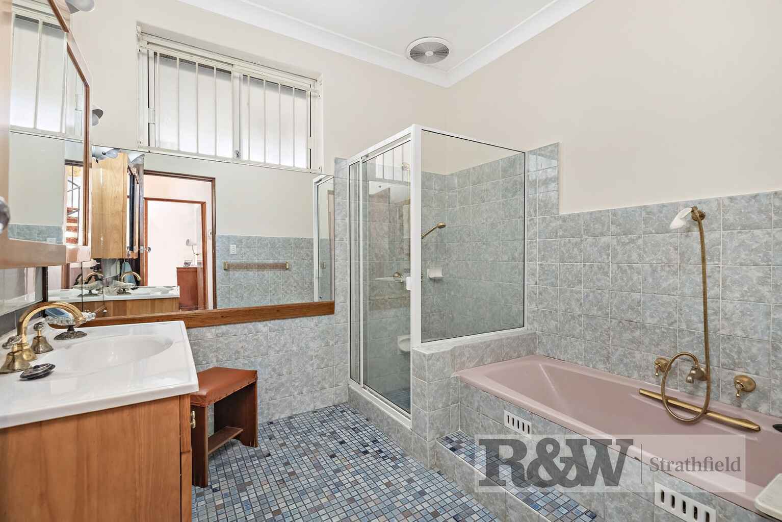 31 FITZGERALD CRESCENT Strathfield