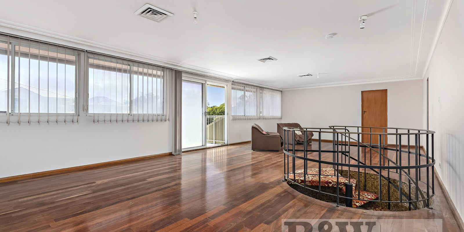 31 FITZGERALD CRESCENT Strathfield