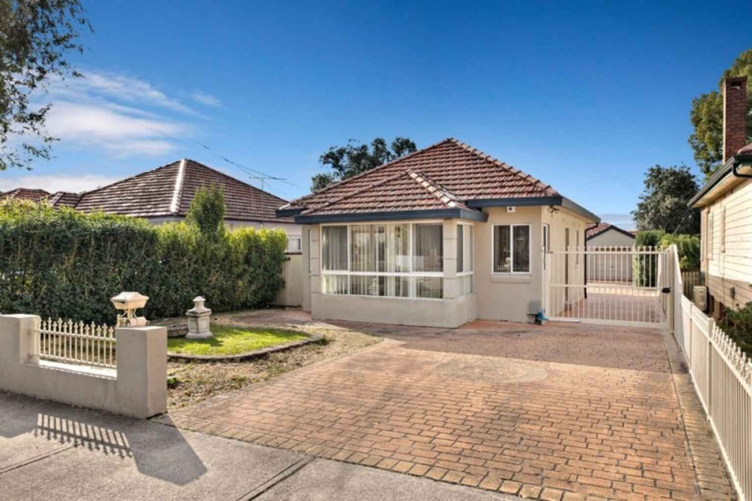 16 FRAMPTON STREET Lidcombe