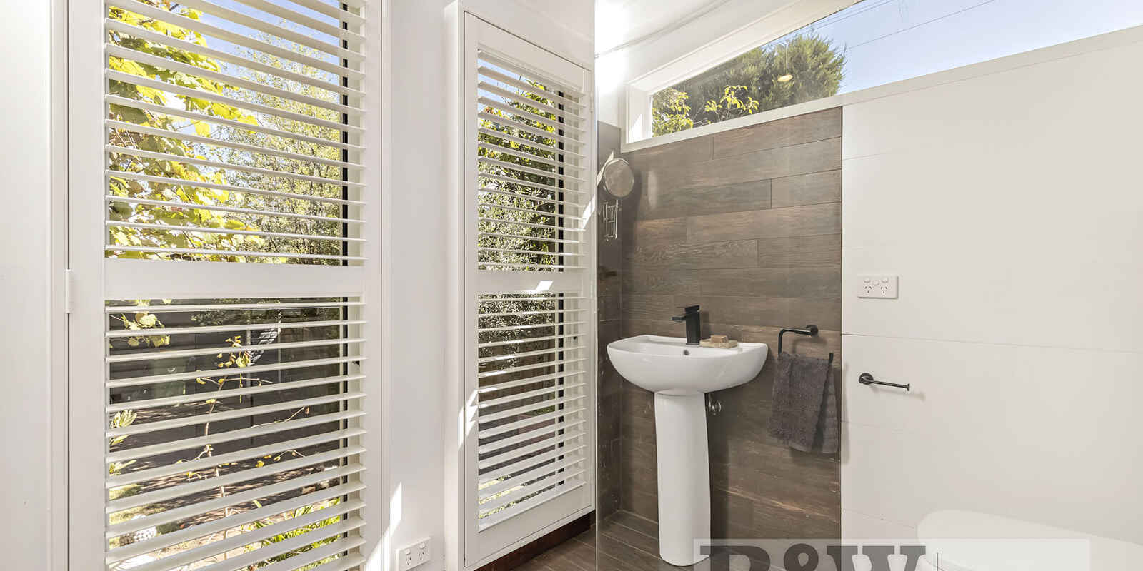 23 BRIDGE ROAD Homebush