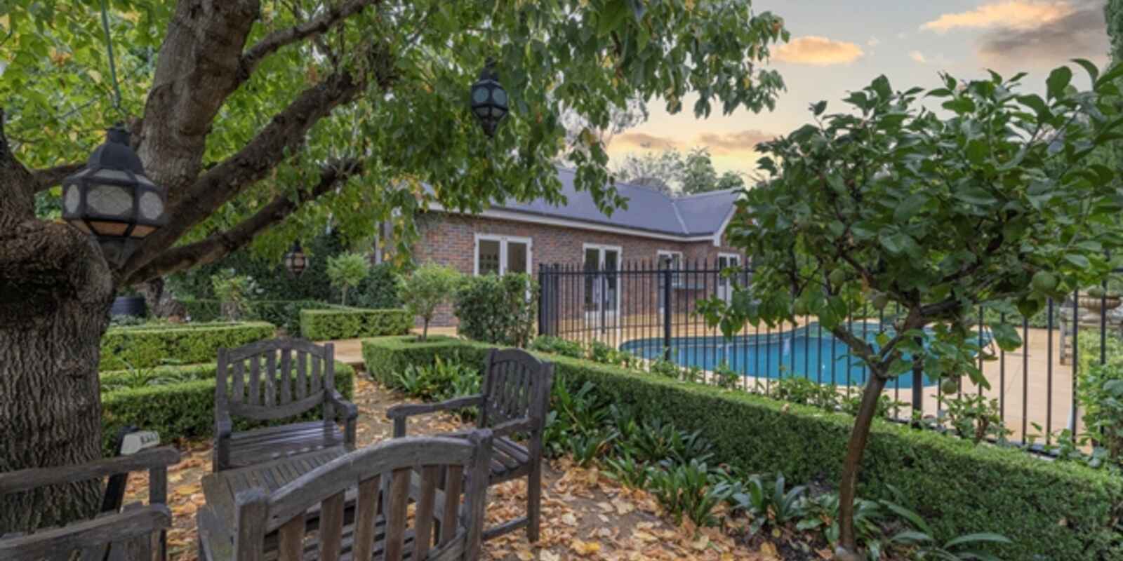 17 PEMBERTON STREET Strathfield