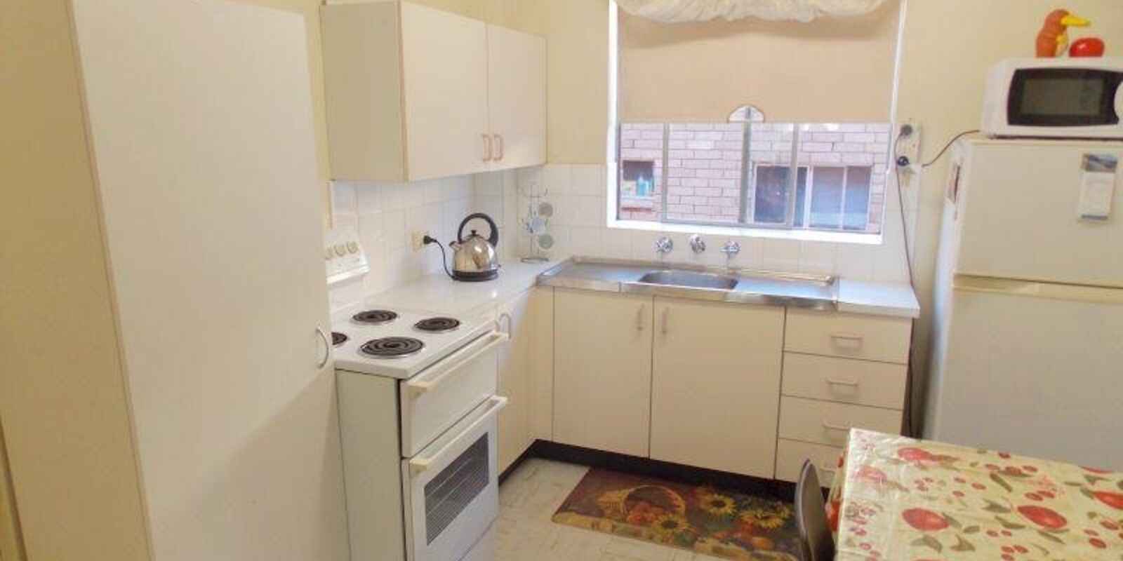 9/22 HORNSEY ROAD Homebush West