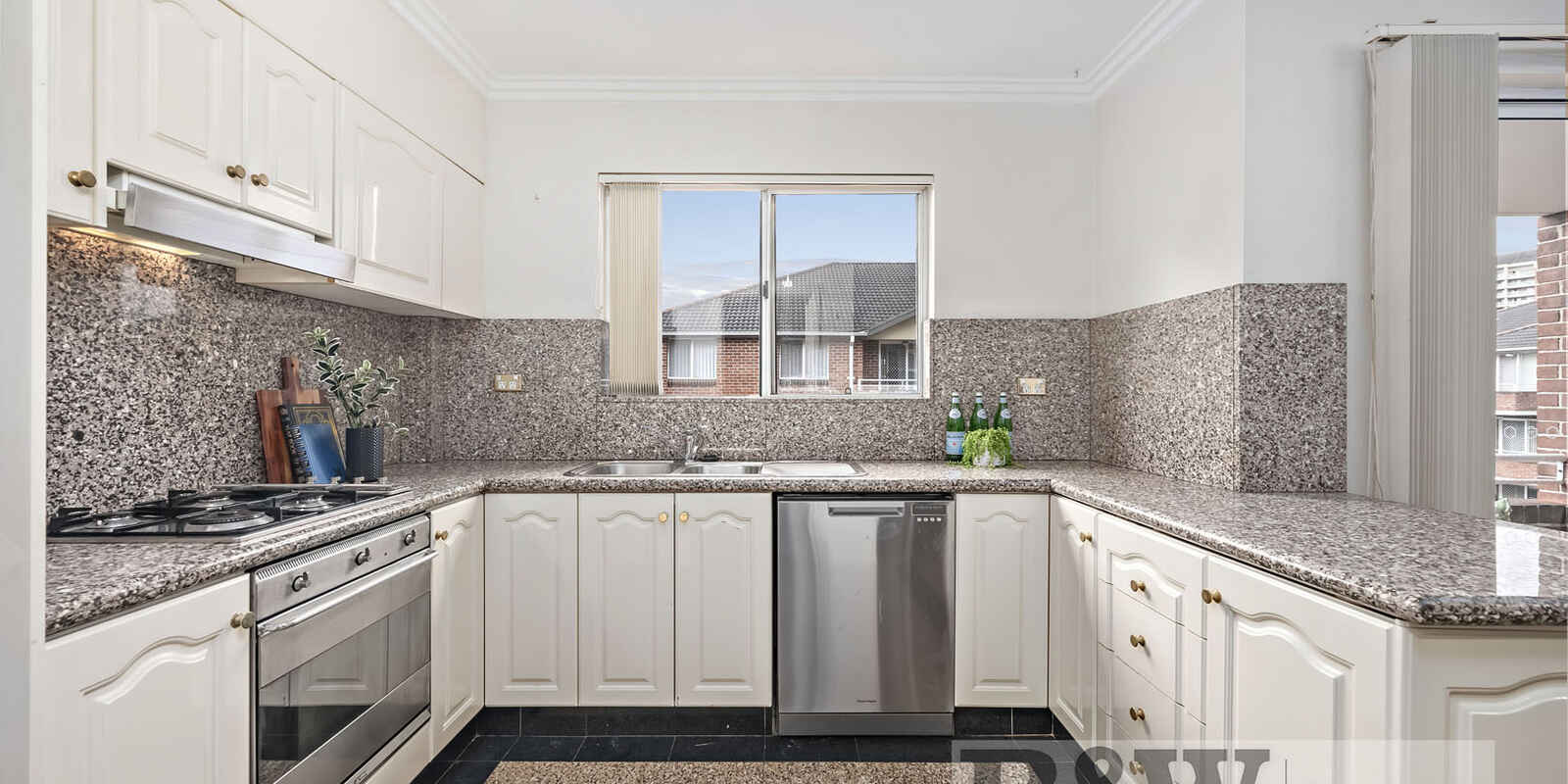 17/2-8 Beresford Road Strathfield