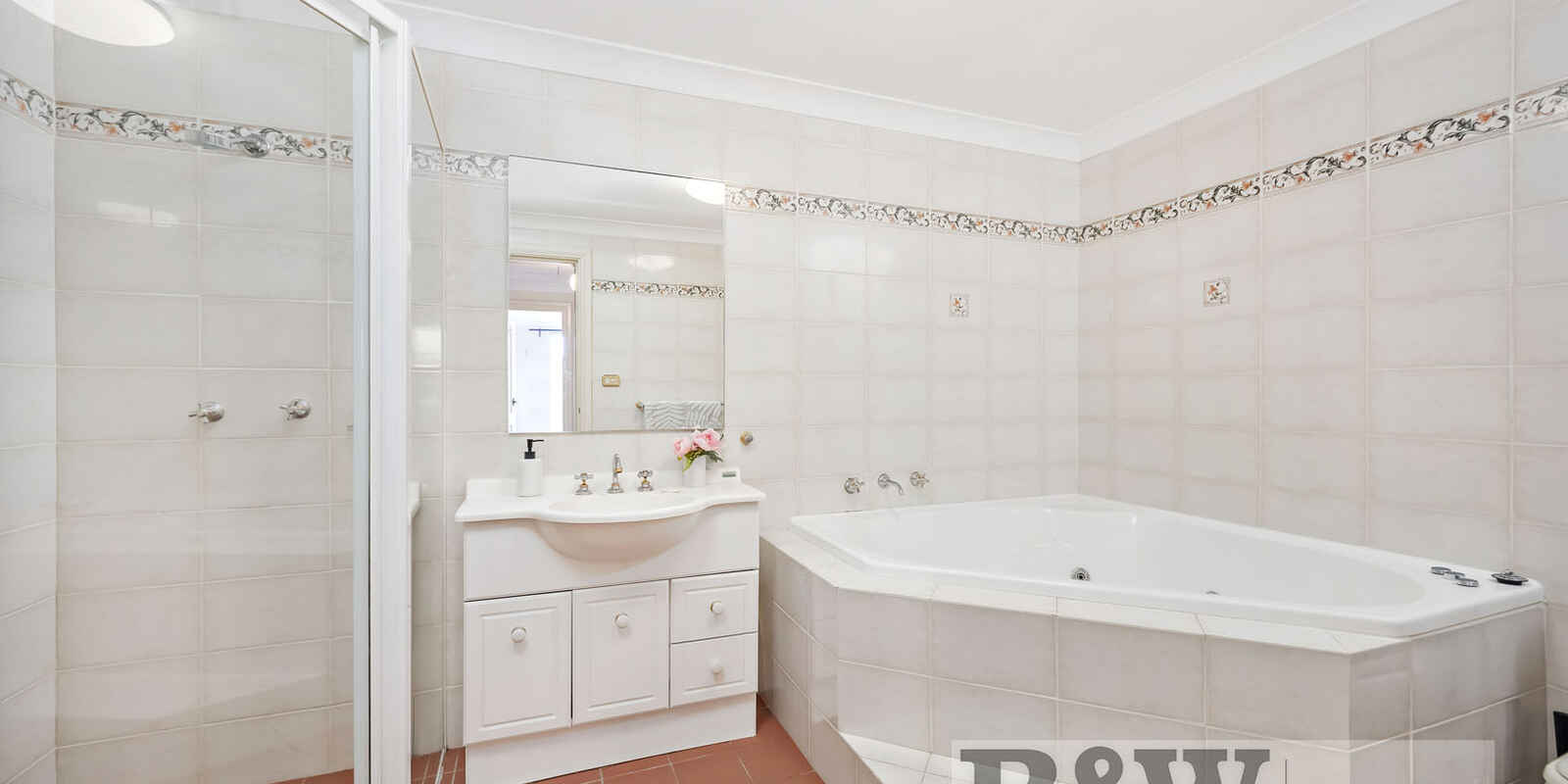 17/2-8 Beresford Road Strathfield