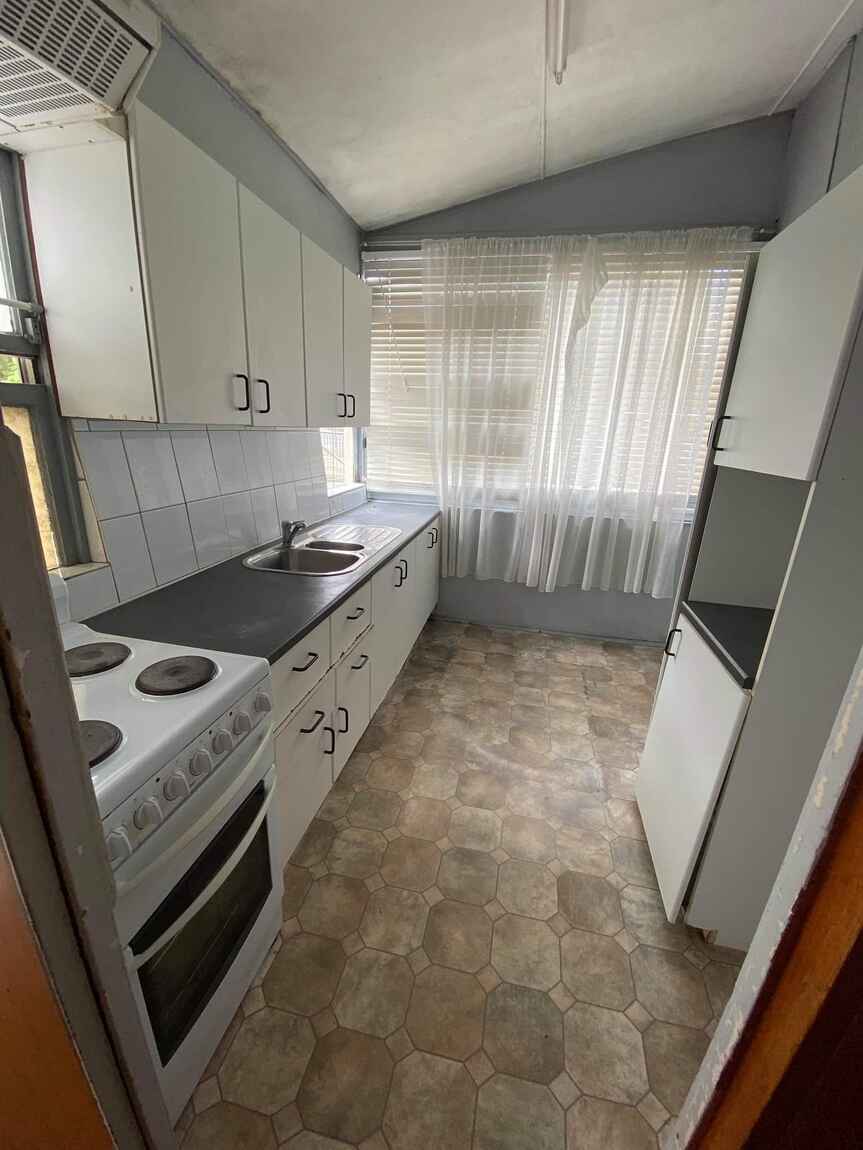 1/8 SWAN AVENUE Strathfield