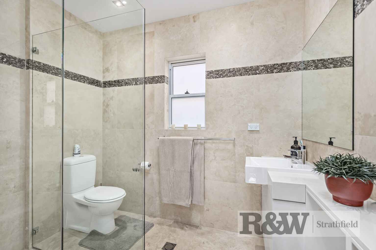 16 Cross Street Strathfield 16 Cross Street Strathfield