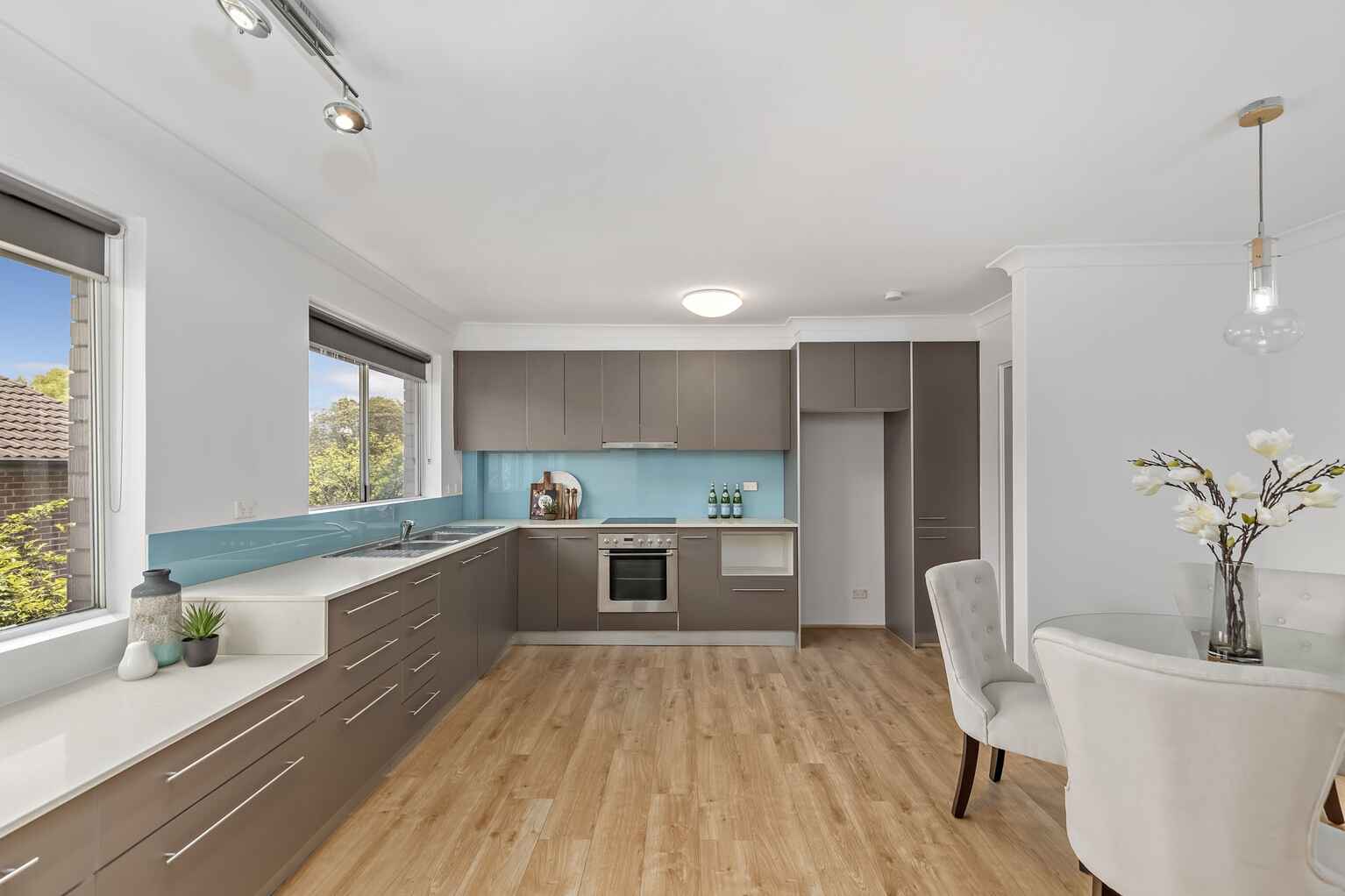 4/20 BURLINGTON ROAD Homebush