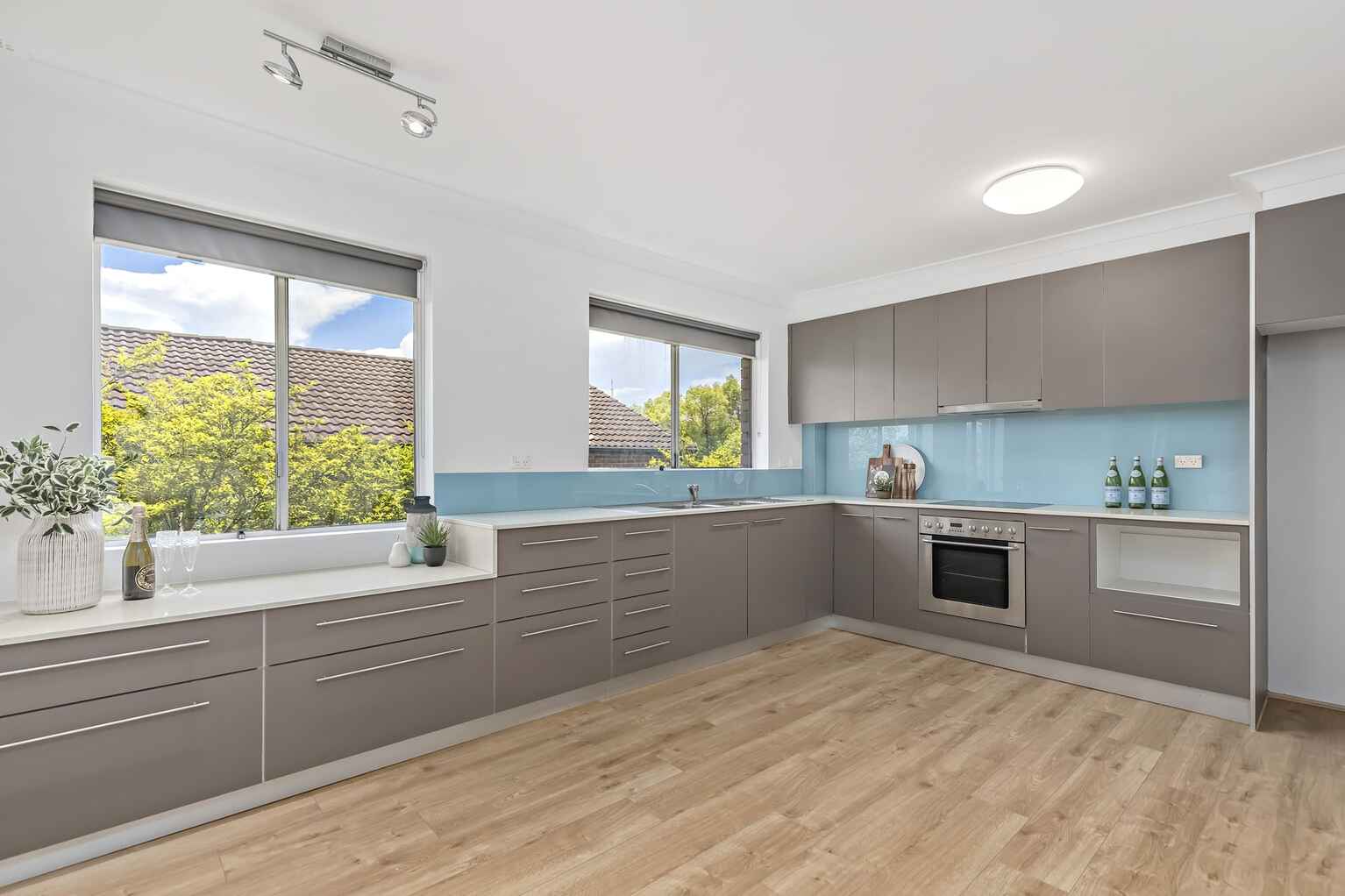 4/20 BURLINGTON ROAD Homebush