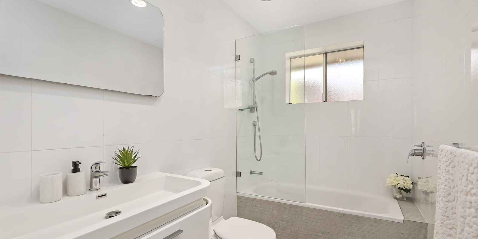 4/20 BURLINGTON ROAD Homebush