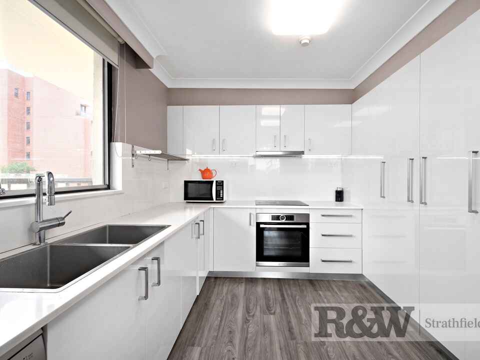 8d/30-34 CHURCHILL, AVENUE Strathfield