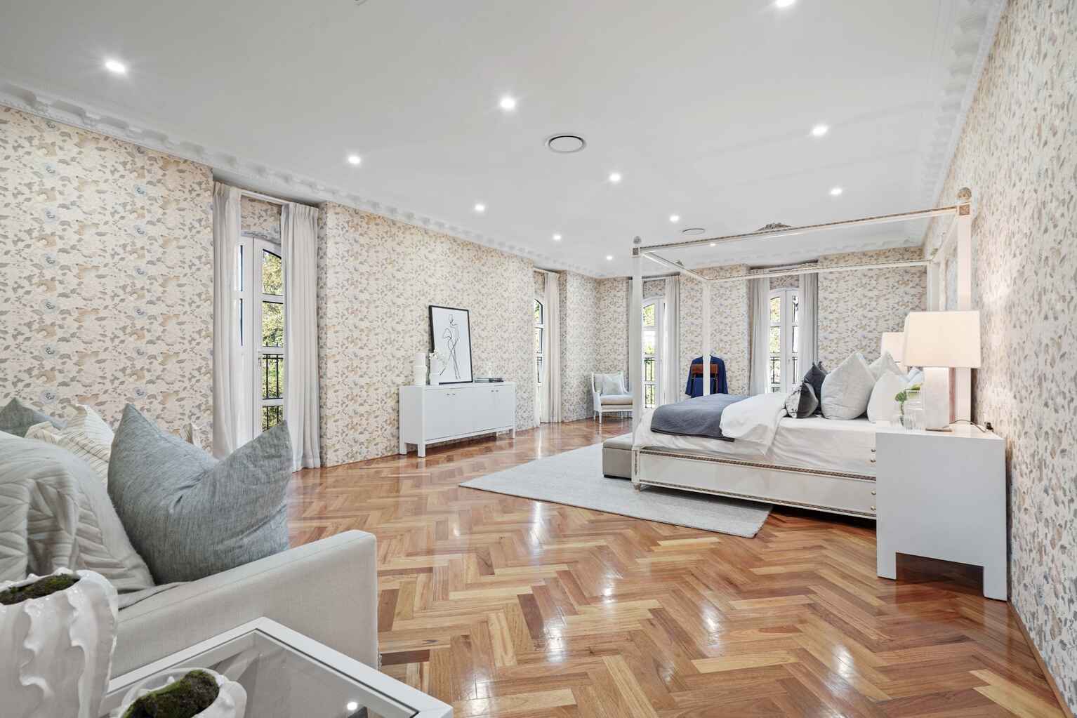 17 NEWTON ROAD Strathfield