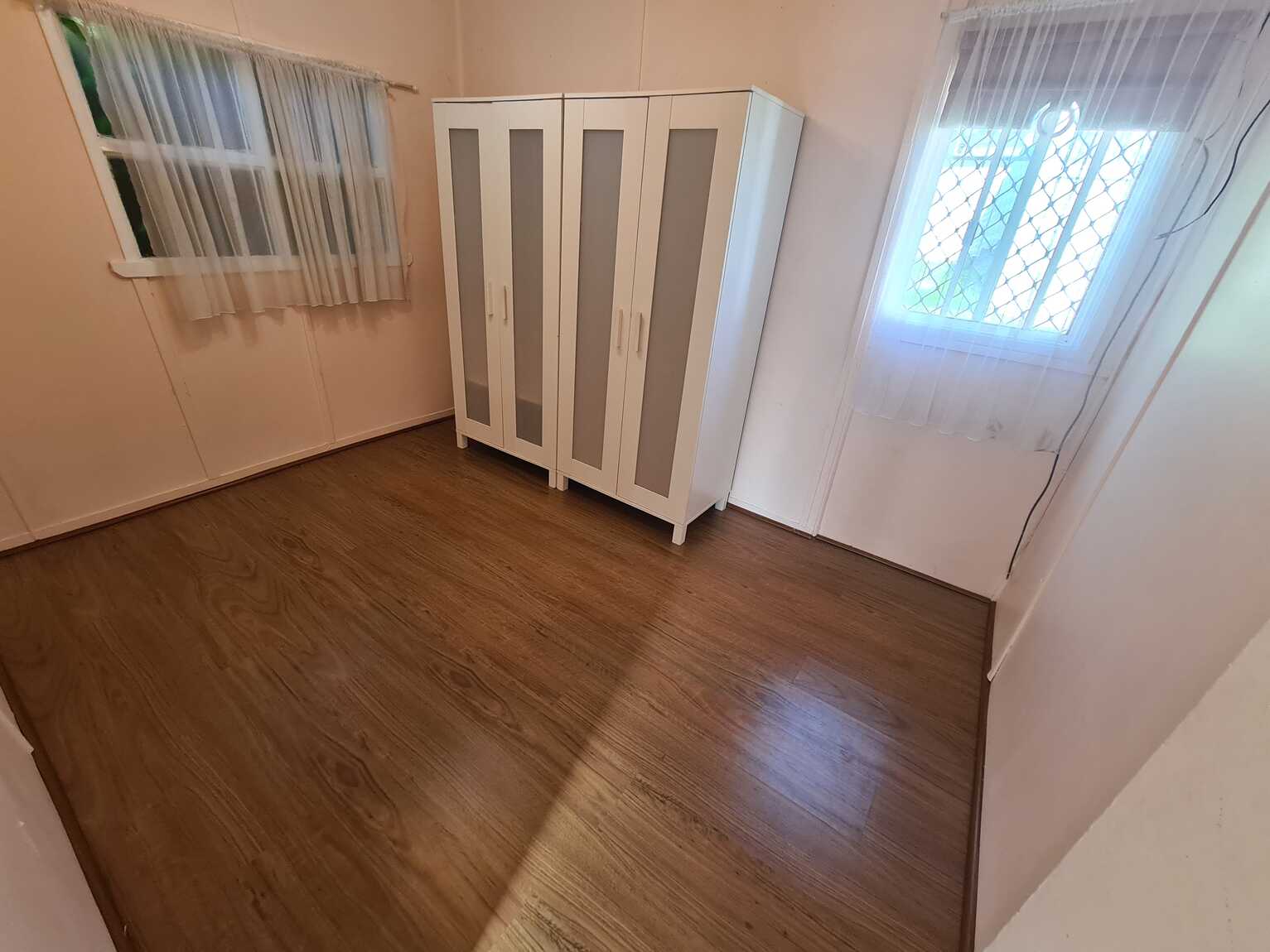 3/8 SWAN AVENUE Strathfield