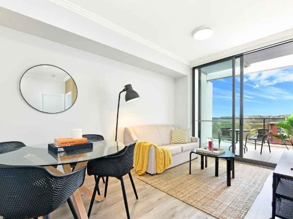 802/53 Hill Road Wentworth Point
