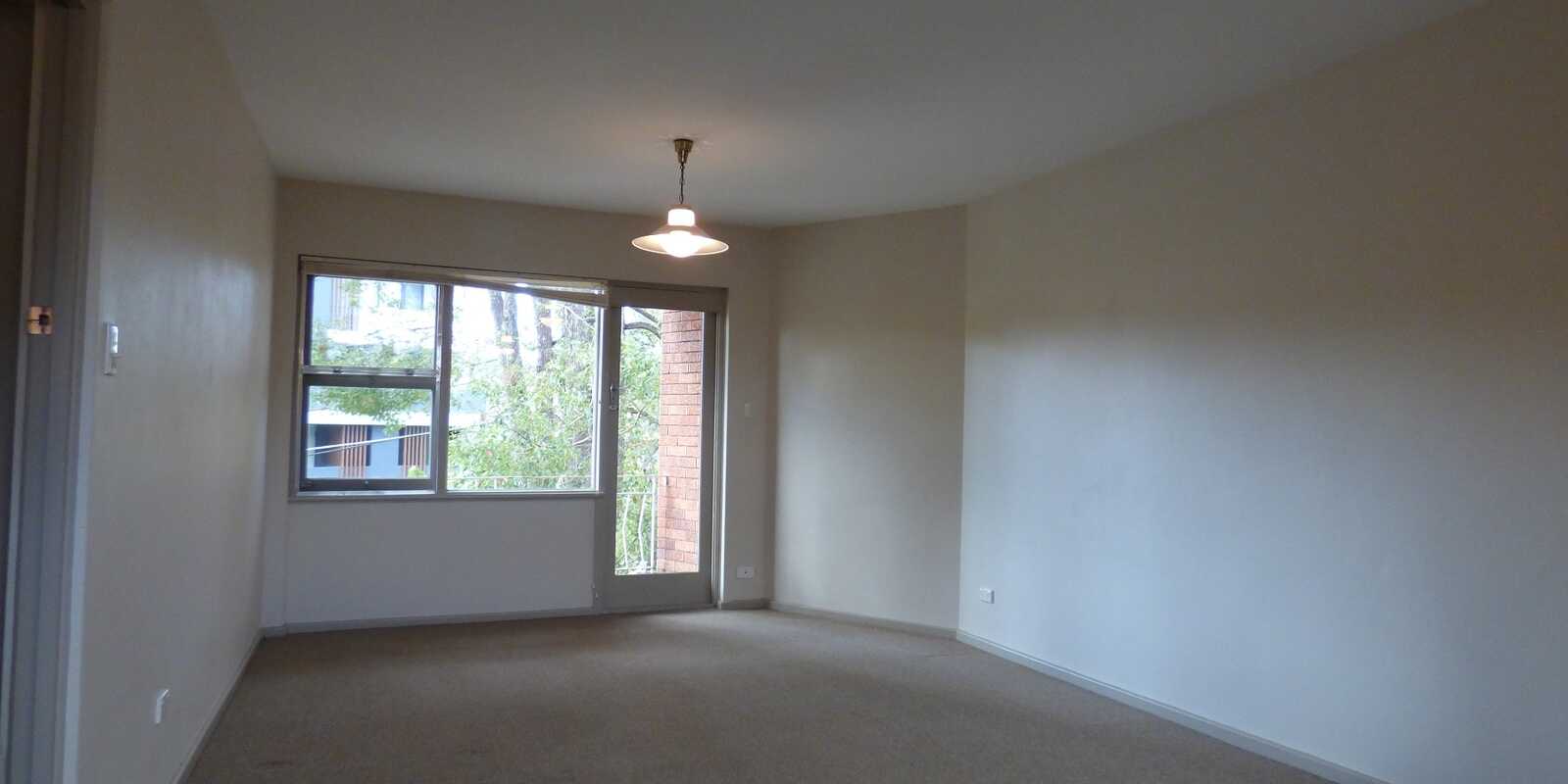 8/4 Morwick Street Strathfield