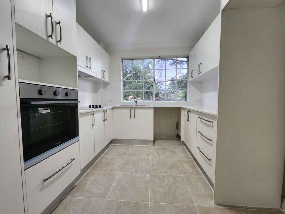 2/11 Pilgrim Ave Strathfield