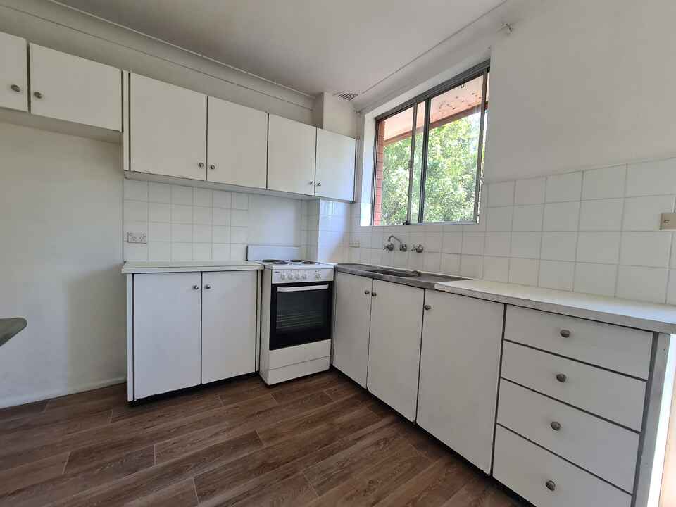10/43 Henley Road Homebush West
