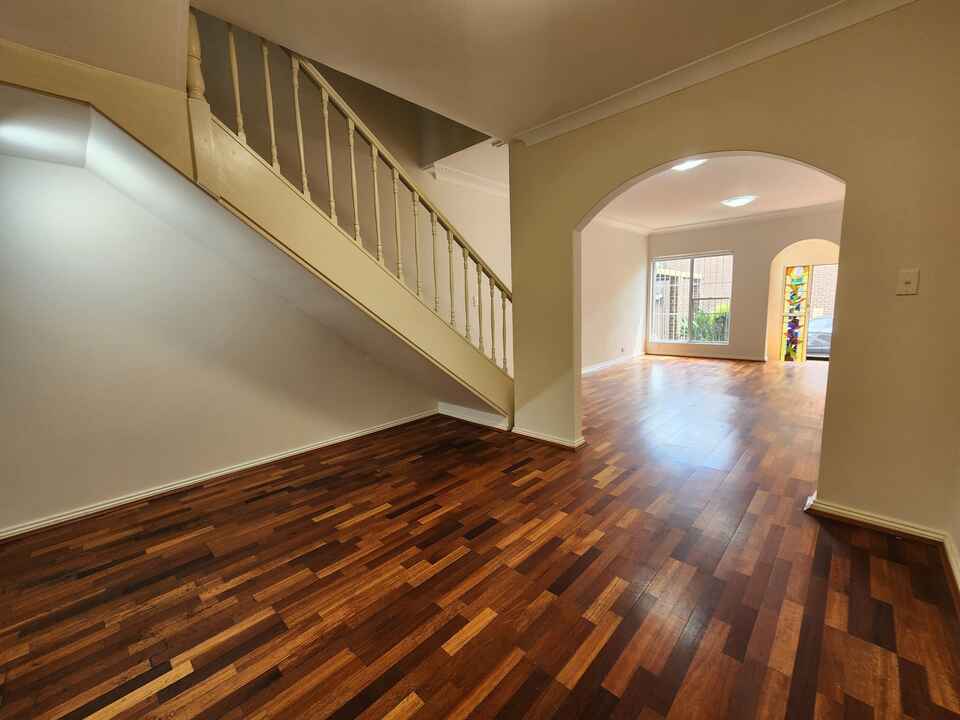 9/4-8 Wyatt Avenue Burwood