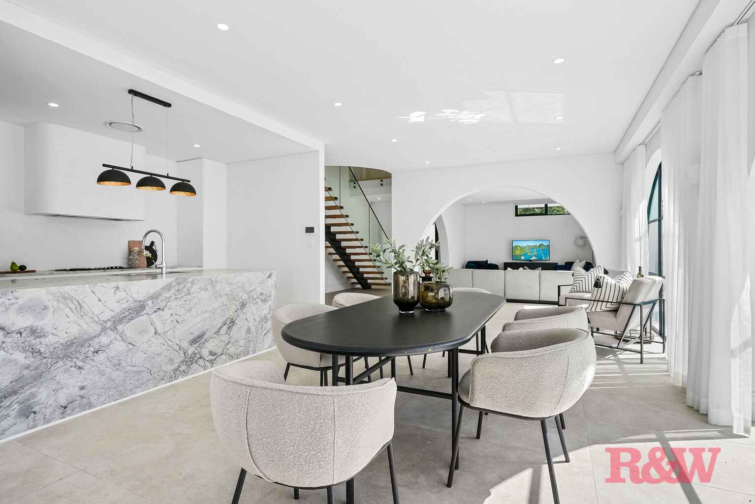 10 JERSEY ROAD Strathfield