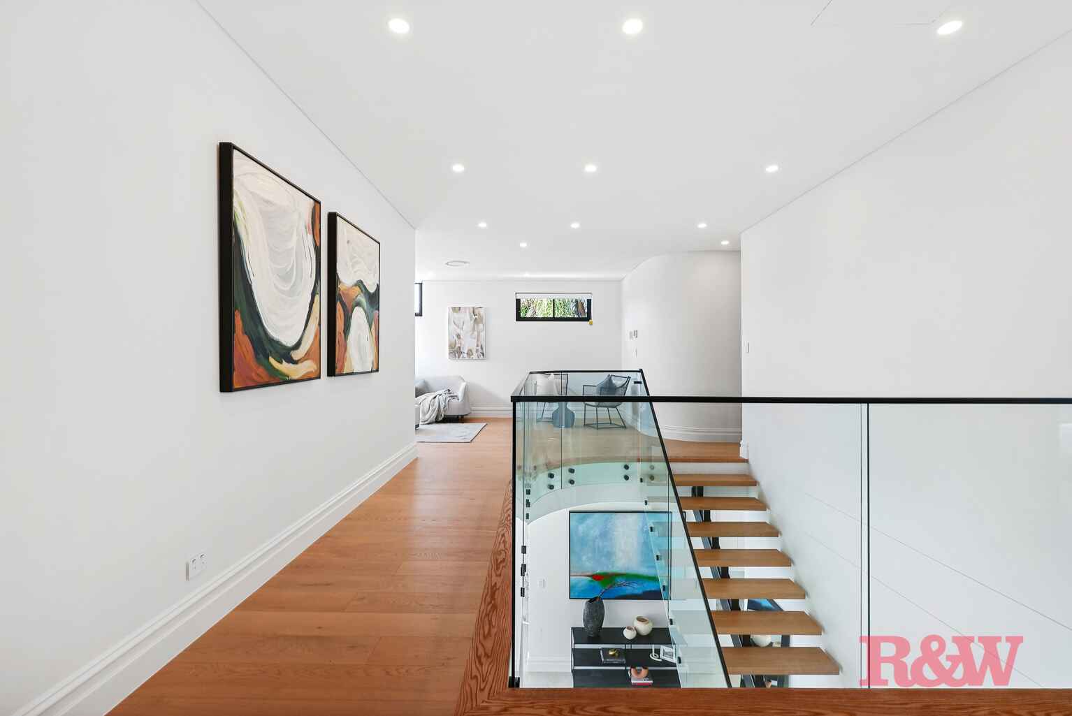 10 JERSEY ROAD Strathfield