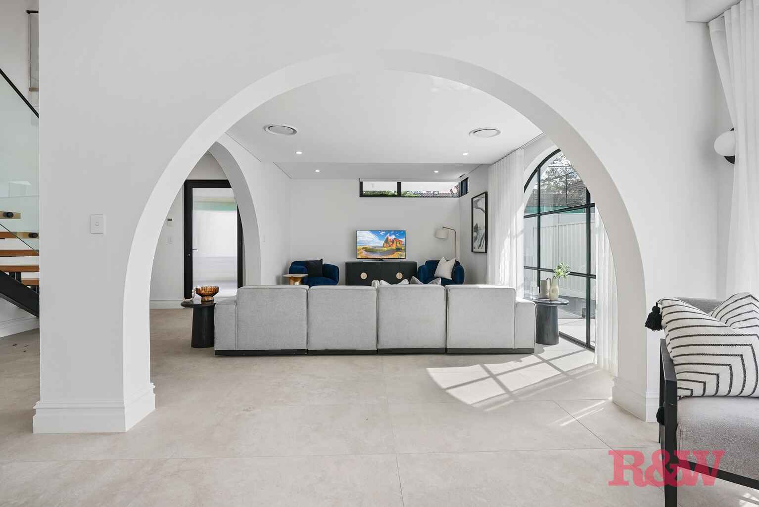 10 JERSEY ROAD Strathfield