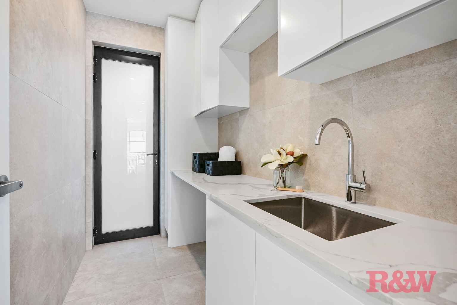 10 JERSEY ROAD Strathfield