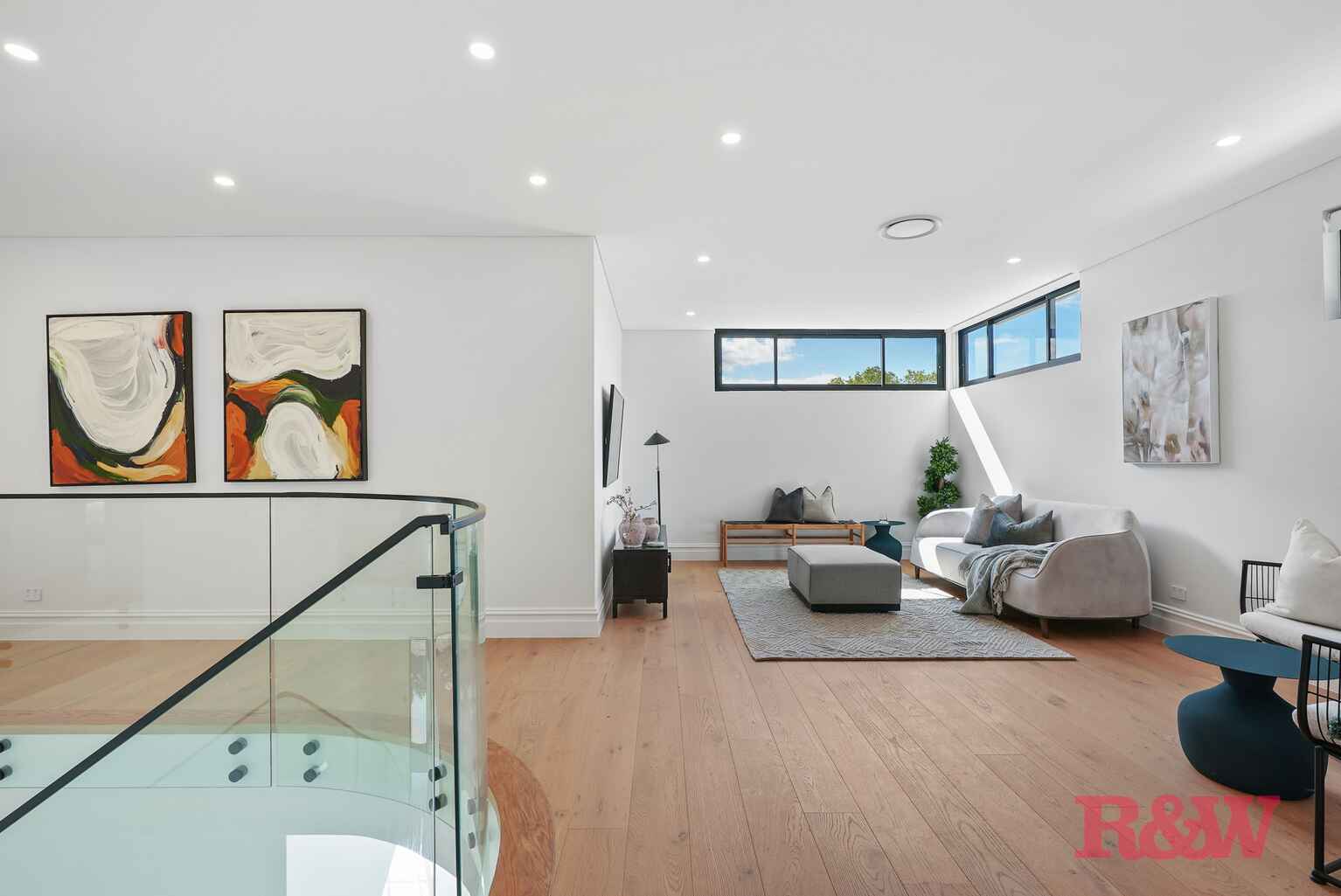 10 JERSEY ROAD Strathfield