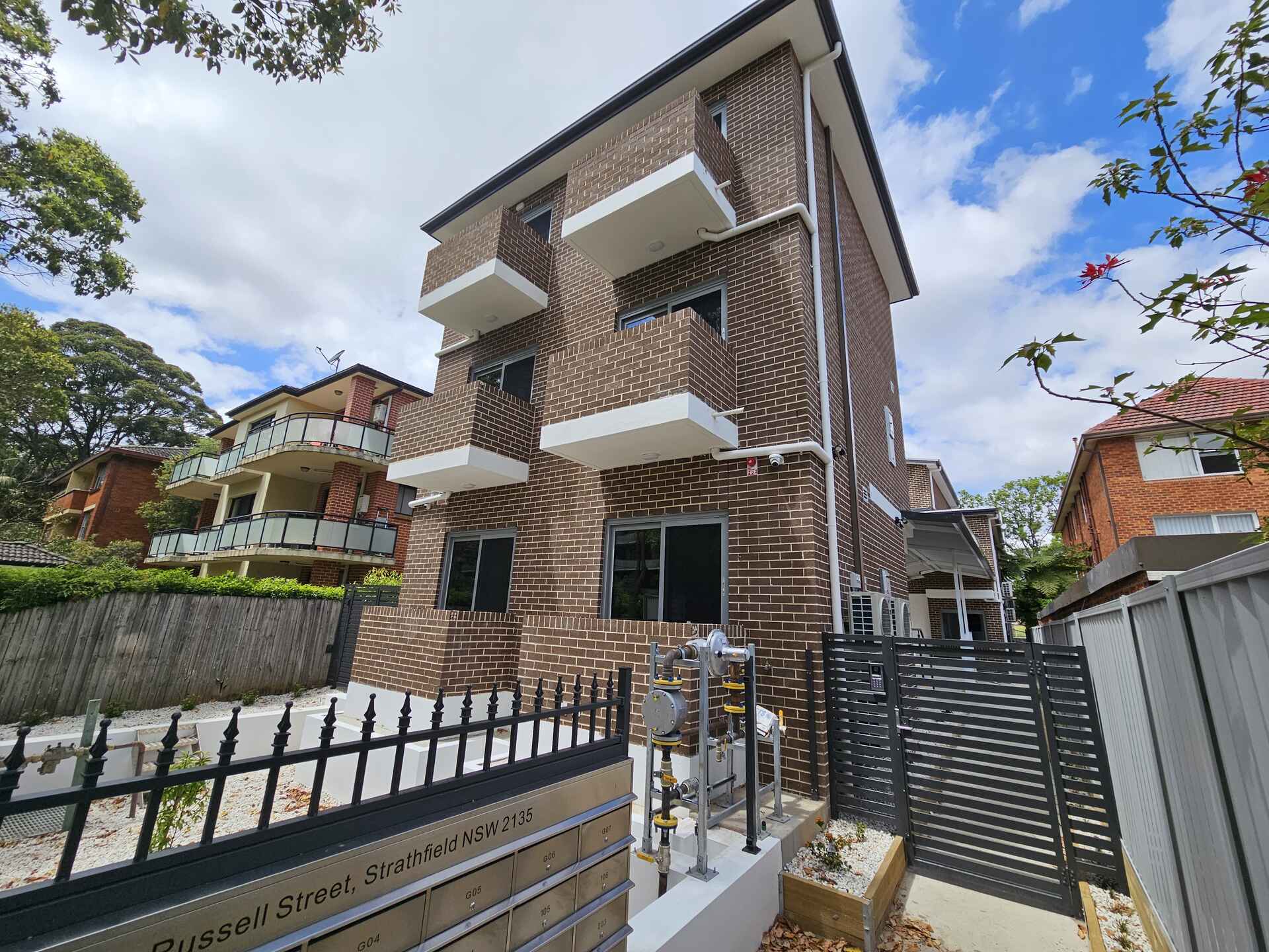G03/10 Russell Street Strathfield