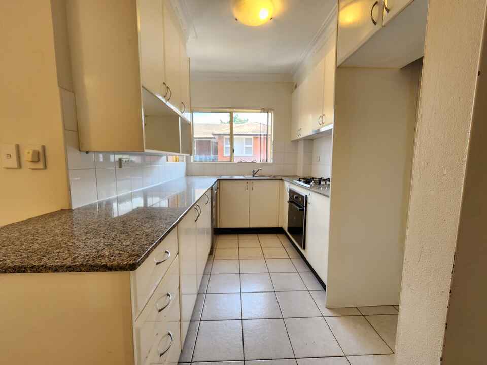 6/12 Everton Road Strathfield