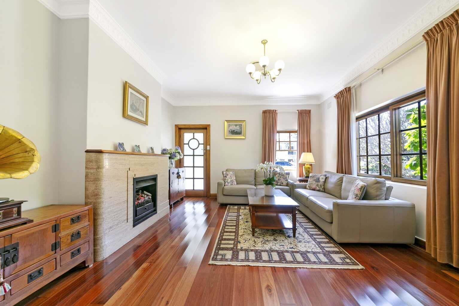 6 HYDEBRAE STREET Strathfield
